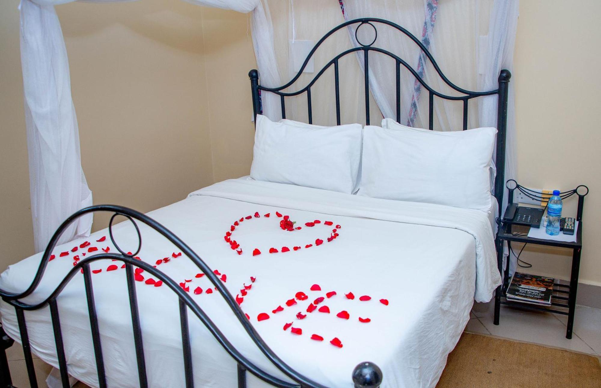 Kays Lodge Dar es Salaam Luaran gambar